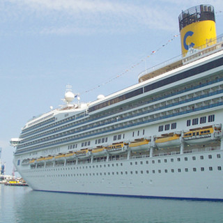 Trasferimento di Costa Crociere ad Amburgo: la protesta dei lavoratori arriva a Savona