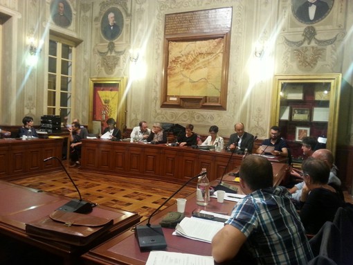 A Finale Ligure il consiglio comunale non è visibile in streaming: la denuncia della minoranza A Finale Ligure il consiglio comunale non è visibile in streaming: la denuncia della minoranza