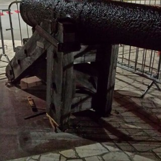 Finale, spariscono i cannoni da piazza dei "cannoni"