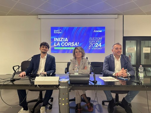 Richetti (Azione) a Savona: "Per la Bolkestein riconosciamo gli investimenti e facciamo gare con sistemi premiali" (VIDEO)