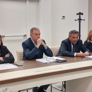 Sanità, si presenta il commissario Asl2 Orlando: "Obiettivo abbattere i tempi d'attesa. Il 118 ad Albenga? Non ha spazi"