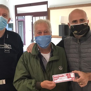 Albenga, tornano i calessi e viene riportato alla luce il vecchio registro dei carri Albenga, tornano i calessi e viene riportato alla luce il vecchio registro dei carri