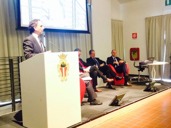 Riforma portualità, l'assessore Rixi: "Temo per i porti liguri", il sindaco Berruti: "Nessuna annessione, avremo un sistema più forte"