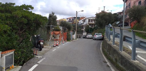 Celle, le frazioni Costa e Pecorile senza luce, sindaco Mordeglia: "Segnalazioni fatte ma non abbiamo riscontri, se non risolvono faremo un'ordinanza di interruzione pubblico servizio"