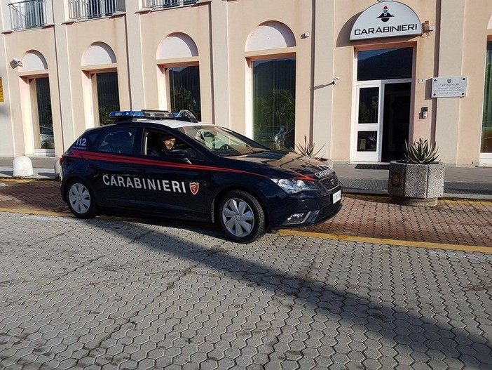 Albenga, domenica 12 maggio Open Day nella caserma dei carabinieri Albenga, domenica 12 maggio Open Day nella caserma dei carabinieri