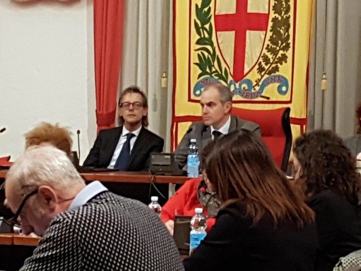 Tassa per l'occupazione del suolo pubblico +15% ad Albenga. Guarnieri: "Serve per pagare il personale comunale?" Tassa per l'occupazione del suolo pubblico +15% ad Albenga. Guarnieri: "Serve per pagare il personale comunale?"