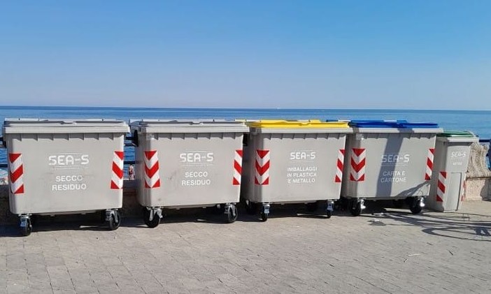 Savona, dalla prossima settimana i lavori per l'installazione delle "mini" isole ecologiche sulle spiagge libere