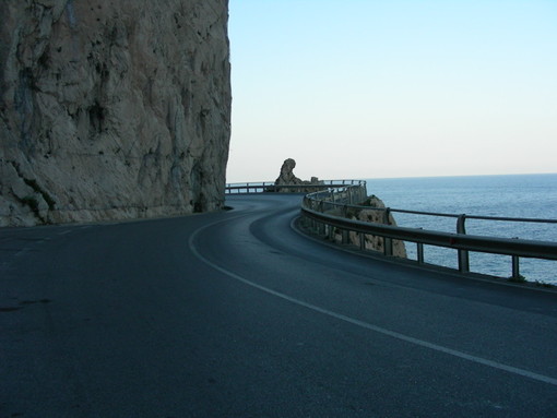 Altra frana a Capo Noli: Aurelia chiusa