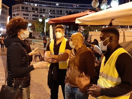 Savona, l'appello del sindaco Caprioglio ai giovani: "Nessuna ulteriore misura restrittiva. Ma evitiamo assembramenti" Savona, l'appello del sindaco Caprioglio ai giovani: "Nessuna ulteriore misura restrittiva. Ma evitiamo assembramenti"