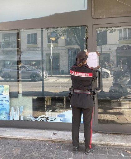 Tentata estorsione aggravata, il Questore dispone la chiusura per 30 giorni della gastronomia "Non solo fritto" di Albisola