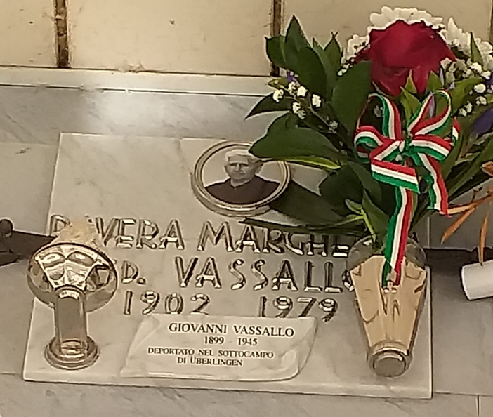 Carcare: l'Anpi ricorda Giovanni Vassallo, deportato dopo aver messo in salvo una bambina durante un rastrellamento nazifascista Carcare: l'Anpi ricorda Giovanni Vassallo, deportato dopo aver messo in salvo una bambina durante un rastrellamento nazifascista
