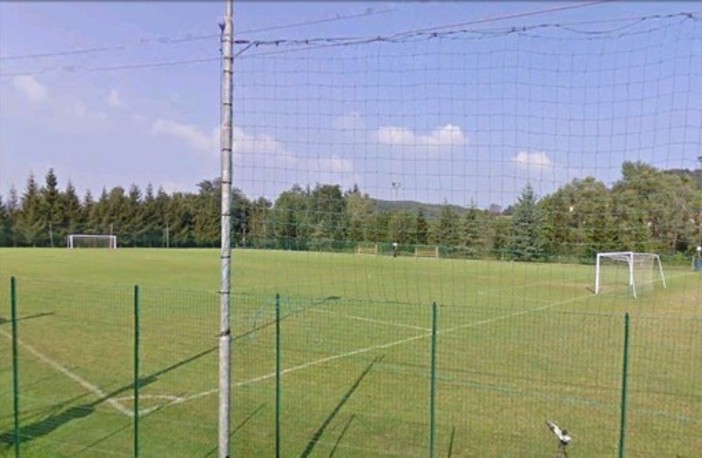 Cairo Montenotte, manutenzione straordinaria ai pali dell'illuminazione del "Paolo Ponzo" di Bragno