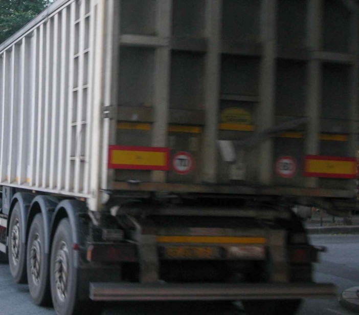 Un nostro affezionato Lettore racconta il suo giornaliero viaggio sulla statale del Cadibona