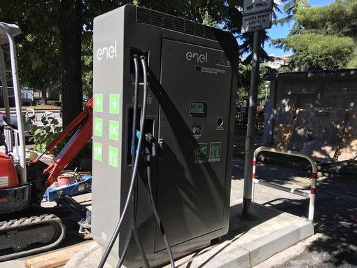 Cengio, in arrivo due colonnine per la ricarica dei veicoli elettrici