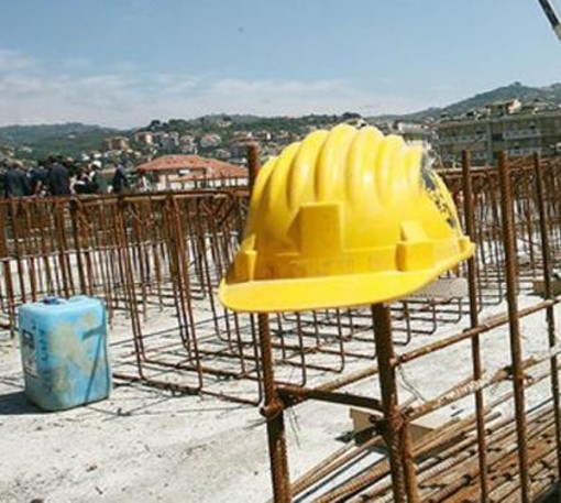 Liguria, boom cassa integrazione, +204,2% nel 2011 Liguria, boom cassa integrazione, +204,2% nel 2011