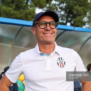 Calcio, Savona. Cola vuole un passo avanti dagli Striscioni: "Pari con la Sestrese giusto, ma in certi frangenti siamo ancora poco squadra" (VIDEO) Calcio, Savona. Cola vuole un passo avanti dagli Striscioni: "Pari con la Sestrese giusto, ma in certi frangenti siamo ancora poco squadra" (VIDEO)