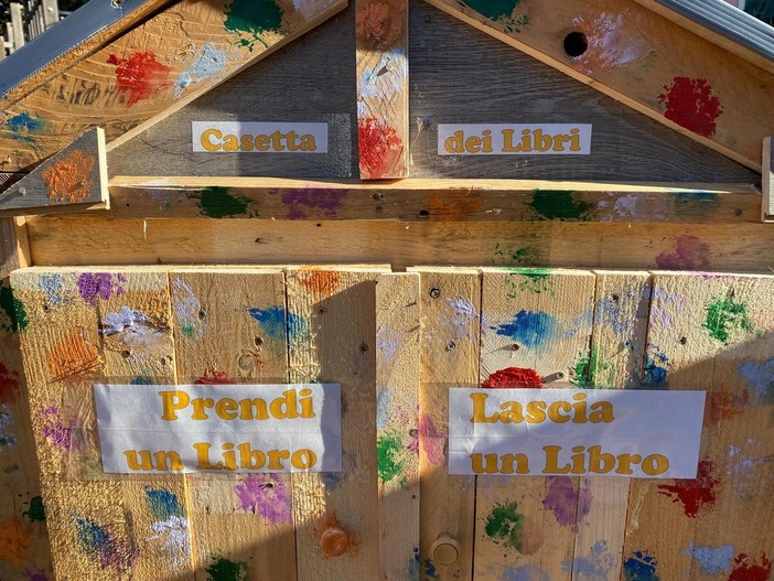 A Calice Ligure la cultura si condivide: in paese e a Carbuta arrivano le casette per il book crossing A Calice Ligure la cultura si condivide: in paese e a Carbuta arrivano le casette per il book crossing