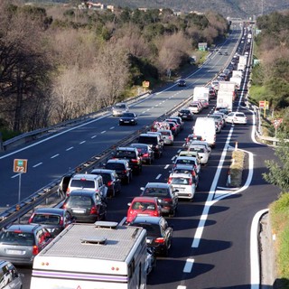 Controesodo, domenica da bollino rosso sulle autostrade liguri: criticità fino alle 19 sulle direttrici di rientro
