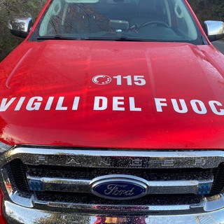 Cairo, auto ribaltata in Strada Curagnata: mobilitati i soccorsi, autista in codice giallo al San Paolo