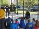 Taggia, gli studenti del Pastonchi a lezione dal cane Cocis del Nucleo Carabinieri Cinofili di Villanova