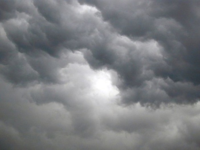 Continua l'emergenza maltempo: le scuole chiuse per l'allerta 2 in Provincia di Savona Continua l'emergenza maltempo: le scuole chiuse per l'allerta 2 in Provincia di Savona