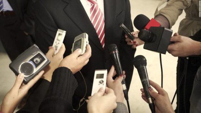 Alla Ubik di Savona si parla di mass-media