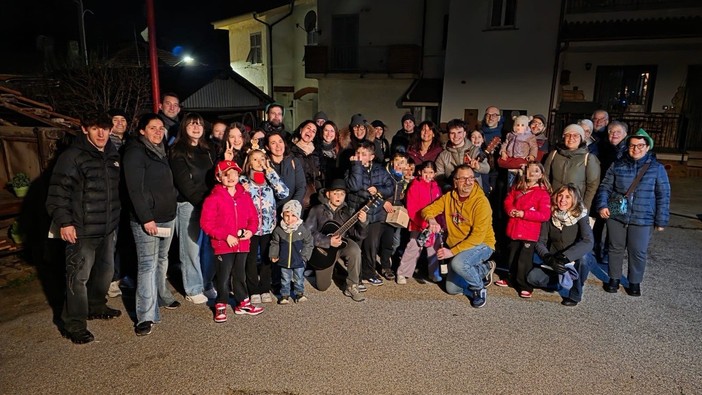 Cosseria riscopre il Canto delle Uova: tradizione e comunità insieme per la scuola