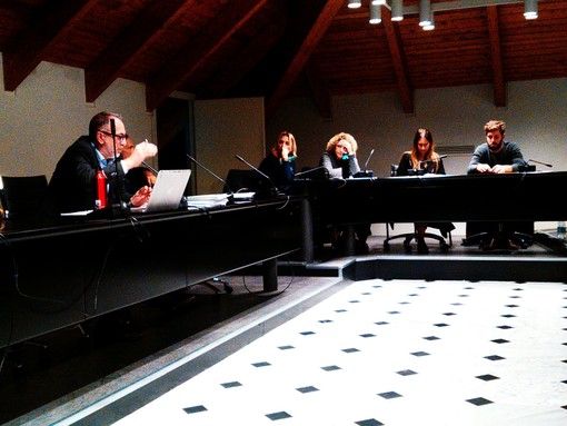 Loano, lo sfogo delle minoranze: "La maggioranza strumentalizza il consiglio per farci bocciare progetti edilizi ai quali non ha saputo dire no dieci anni fa" Loano, lo sfogo delle minoranze: "La maggioranza strumentalizza il consiglio per farci bocciare progetti edilizi ai quali non ha saputo dire no dieci anni fa"