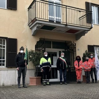 Dego ricorda le vittime del Covid: "Per chi non c’è più. Per chi resta e non dimentica" (FOTO)