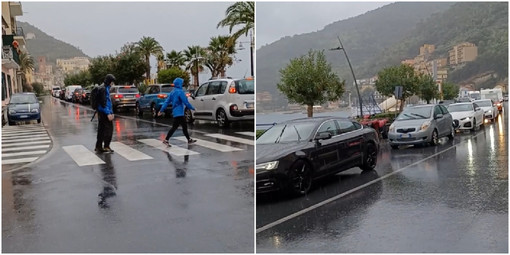 La coda nella mattinata dell'1 novembre sull'Aurelia nel centro di Noli (foto dal video pubblicato sulla pagina "Città di Noli Antica Repubblica Marinara")
