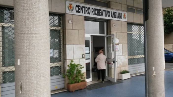 Ciangherotti e Perrone (FI): "Caro Cangiano, non dimenticarti di intitolare il centro anziani di Albenga ad Ausilia Donà"