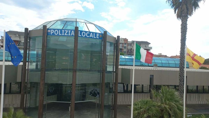 Albenga, un uomo arrestato dalla Polizia Locale, su di lui pendeva un ordine di carcerazione