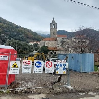 Chiesa del Pero di Varazze, strada ancora chiusa. Il sindaco: "Obiettivo risolvere nel minor tempo possibile questa situazione di disagio" (FOTO)