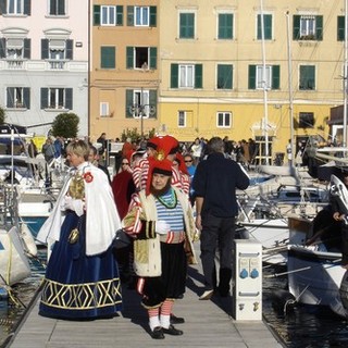 Cicciolin e la sua corte vi invitano al “Carnevale in darsena” a Savona