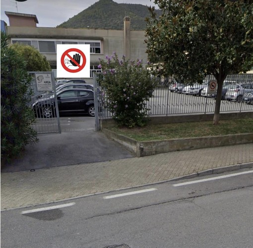 Borghetto, rimozione dell'amianto e nuova copertura del tetto del municipio: tutte le disposizioni Borghetto, rimozione dell'amianto e nuova copertura del tetto del municipio: tutte le disposizioni