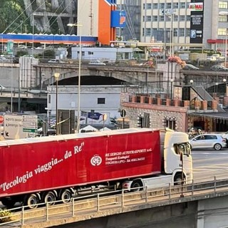 Foto tratta dal gruppo Facebook Viabilità Genova