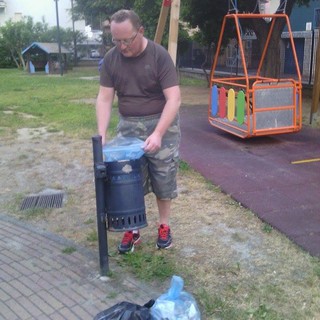 Borghetto, Ata-Pc Onlus ripulisce il parco di via Collodi