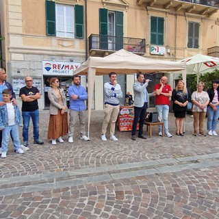 Vado 2024, l'appello al voto del candidato sindaco Fabio Gilardi: "Abbiamo un progetto nuovo, trasparente e aperto al confronto" (VIDEO) Vado 2024, l'appello al voto del candidato sindaco Fabio Gilardi: "Abbiamo un progetto nuovo, trasparente e aperto al confronto" (VIDEO)