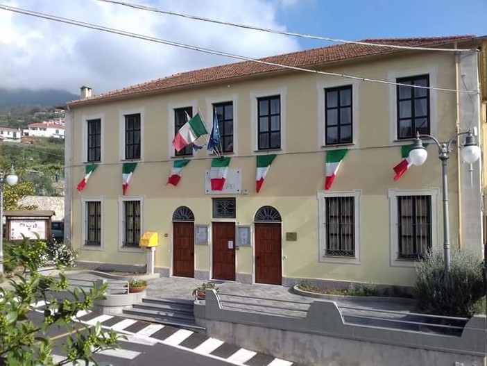 Approvato a Giustenice il bilancio di previsione 2019: per il quarto anno consecutivo niente aumenti o nuove tasse Approvato a Giustenice il bilancio di previsione 2019: per il quarto anno consecutivo niente aumenti o nuove tasse