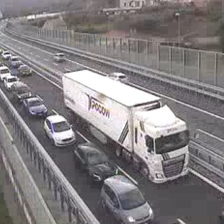 Rientro con traffico dopo il weekend: coda di 15 km tra Finale e Savona