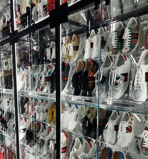 Primavera-Estate 2025: sneakers al centro della scena tra nostalgia vintage e innovazione