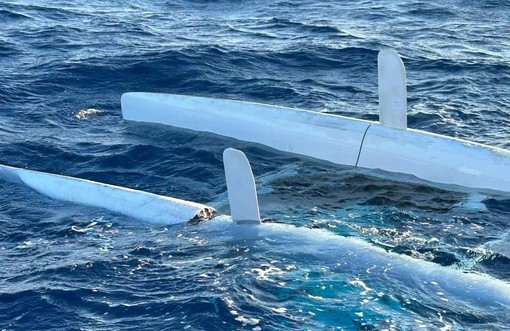 Capo Noli, intervento della Guardia costiera per un catamarano semi affondato a 2 miglia dalla costa Capo Noli, intervento della Guardia costiera per un catamarano semi affondato a 2 miglia dalla costa