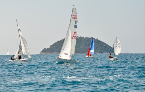Circolo Nautico Albenga, Vela Day gratuito il 18-19-20 giugno