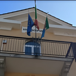 Dego, una passerella metallica accanto al ponte Pollovero per proteggere i pedoni