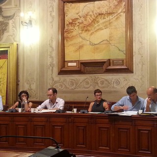 "A Finale Ligure la TASI più alta della Provincia: prima casa un lusso", Simona Simonetti all'attacco