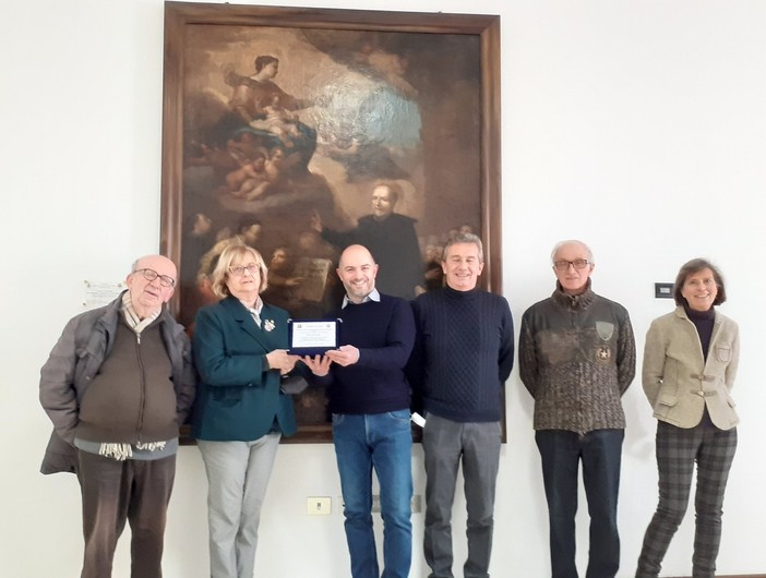 Carcare premia l'associazione Aiolfi per la collaborazione svolta durante il 400° di fondazione del Collegio Calasnziano