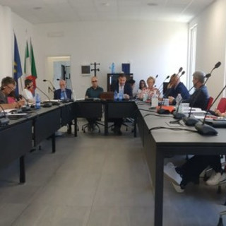 Vado, il consigliere Roberto Stranieri lascia la minoranza: confluisce nel gruppo misto