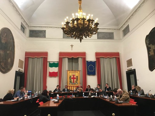 Accertamento Tari ad Albenga: sospese le cartelle rimangono dubbi su perizia e perito