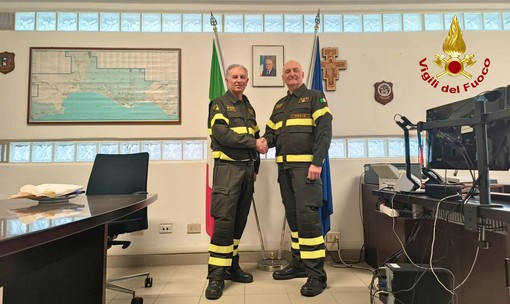 Passaggio di consegne ai Vigili del Fuoco di Savona: Di Maria saluta, Segatori nuovo Comandante Passaggio di consegne ai Vigili del Fuoco di Savona: Di Maria saluta, Segatori nuovo Comandante