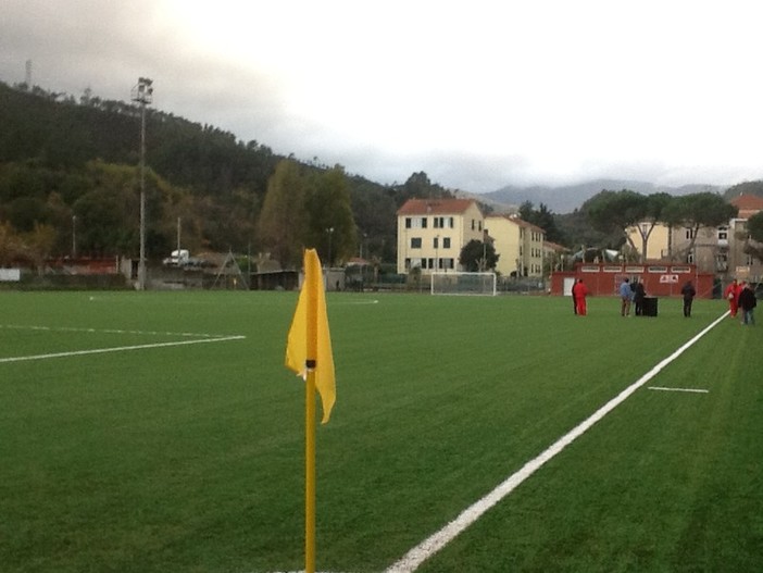 Quiliano, maxi rissa a fine partita: quattro persone trasportate all’ospedale di Savona Quiliano, maxi rissa a fine partita: quattro persone trasportate all’ospedale di Savona